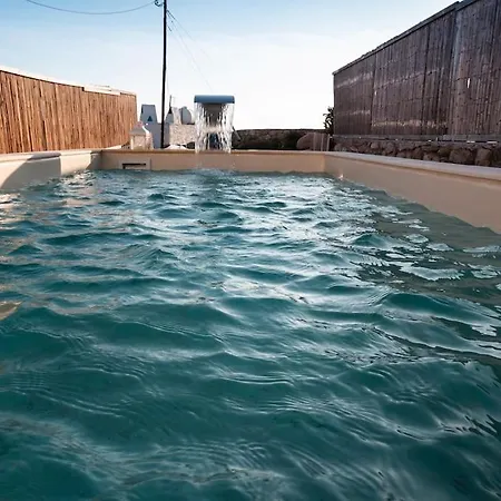 Huge Mykonos. Ideal For 8-12 Guests Holiday home *